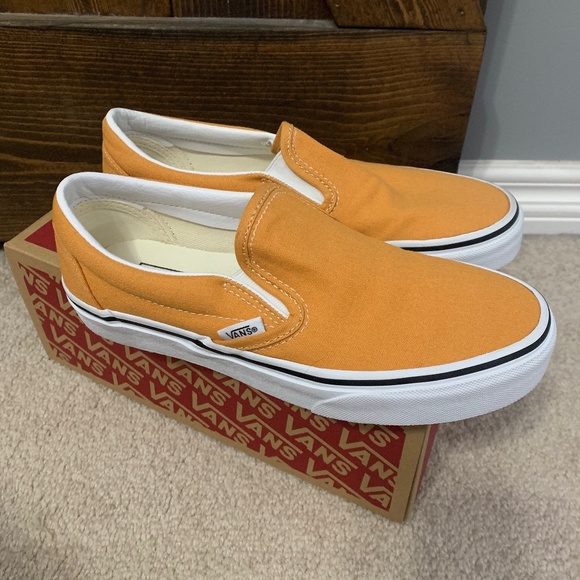 slip on vans - Picture 1 of 2